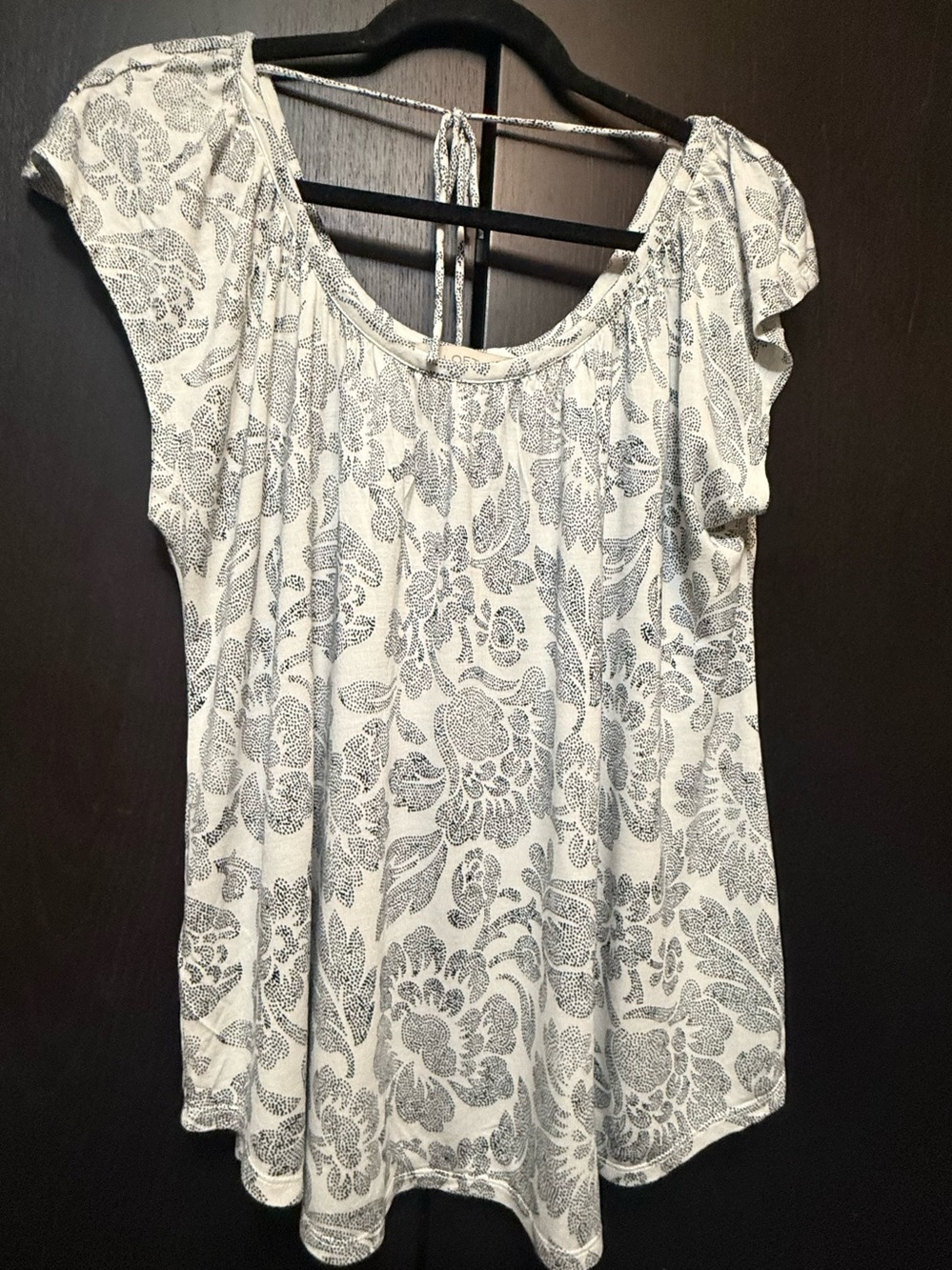LOFT Cream and Navy Top with Floral Print and Tie Back - Picture 2 of 4